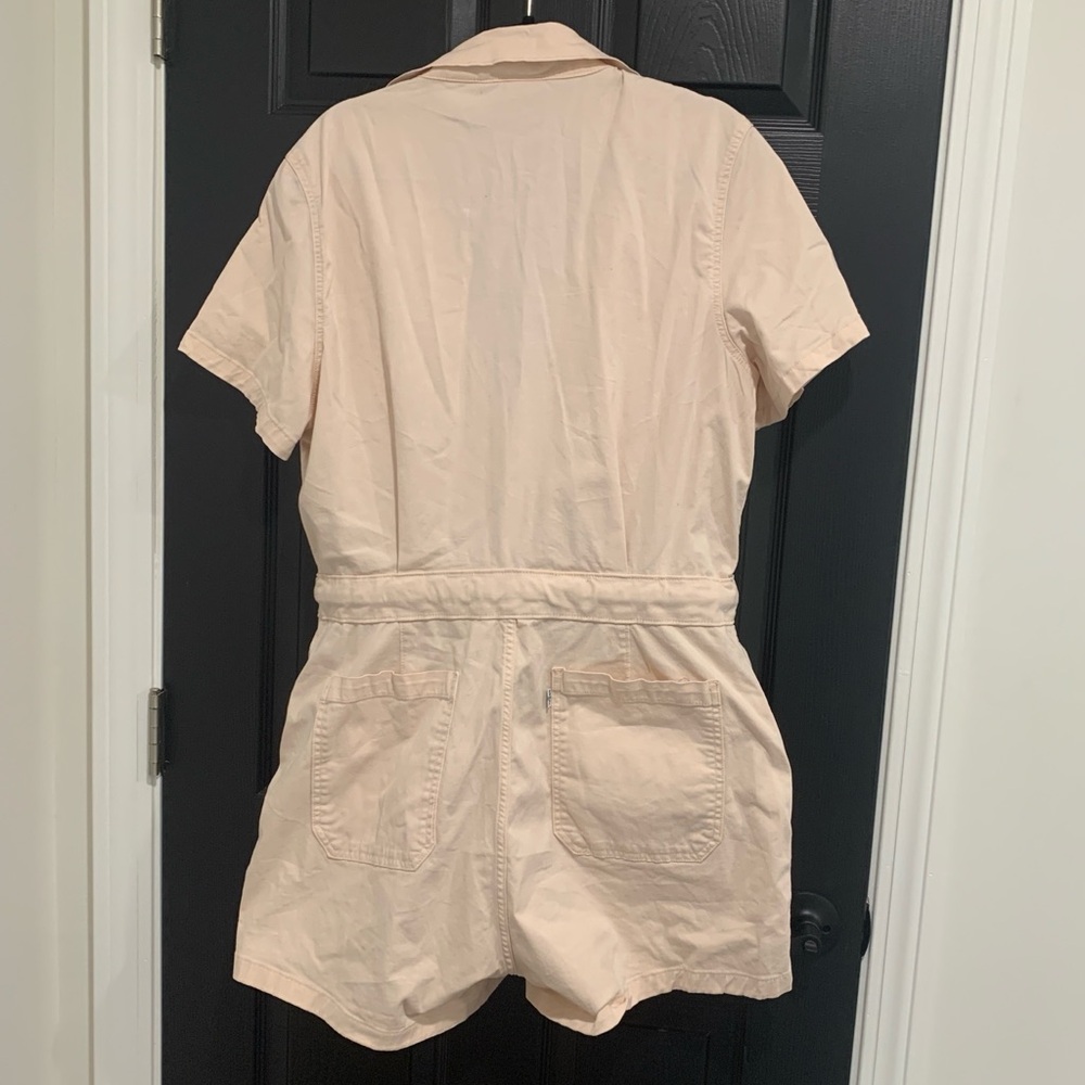 Levi's | Soft Pink Button Up Utility Romper Tie Waist | Sz XL - Picture 5 of 13